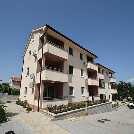 Apartments Medna Cizici Exterior photo