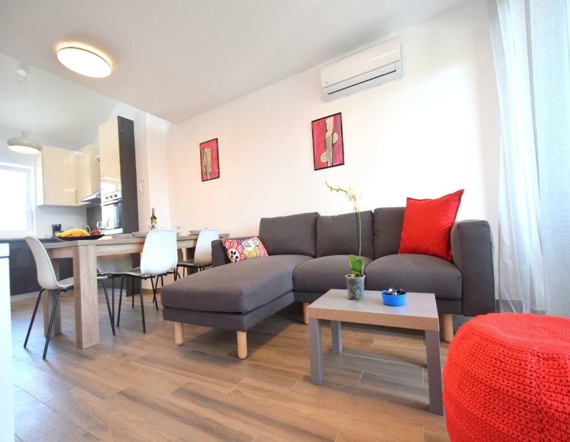 Apartments Medna Cizici Exterior photo